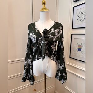 TWO v-Neck Tie Bell Sleeve Floral Printed never worn